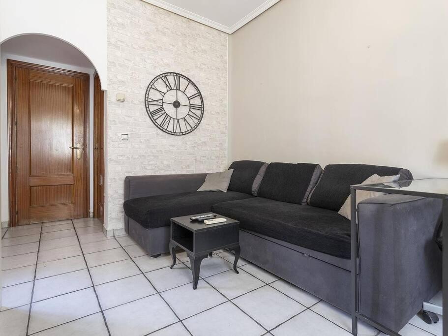 Apartamento Apartamento A 10 Minutos De Atocha Madrid Exterior foto